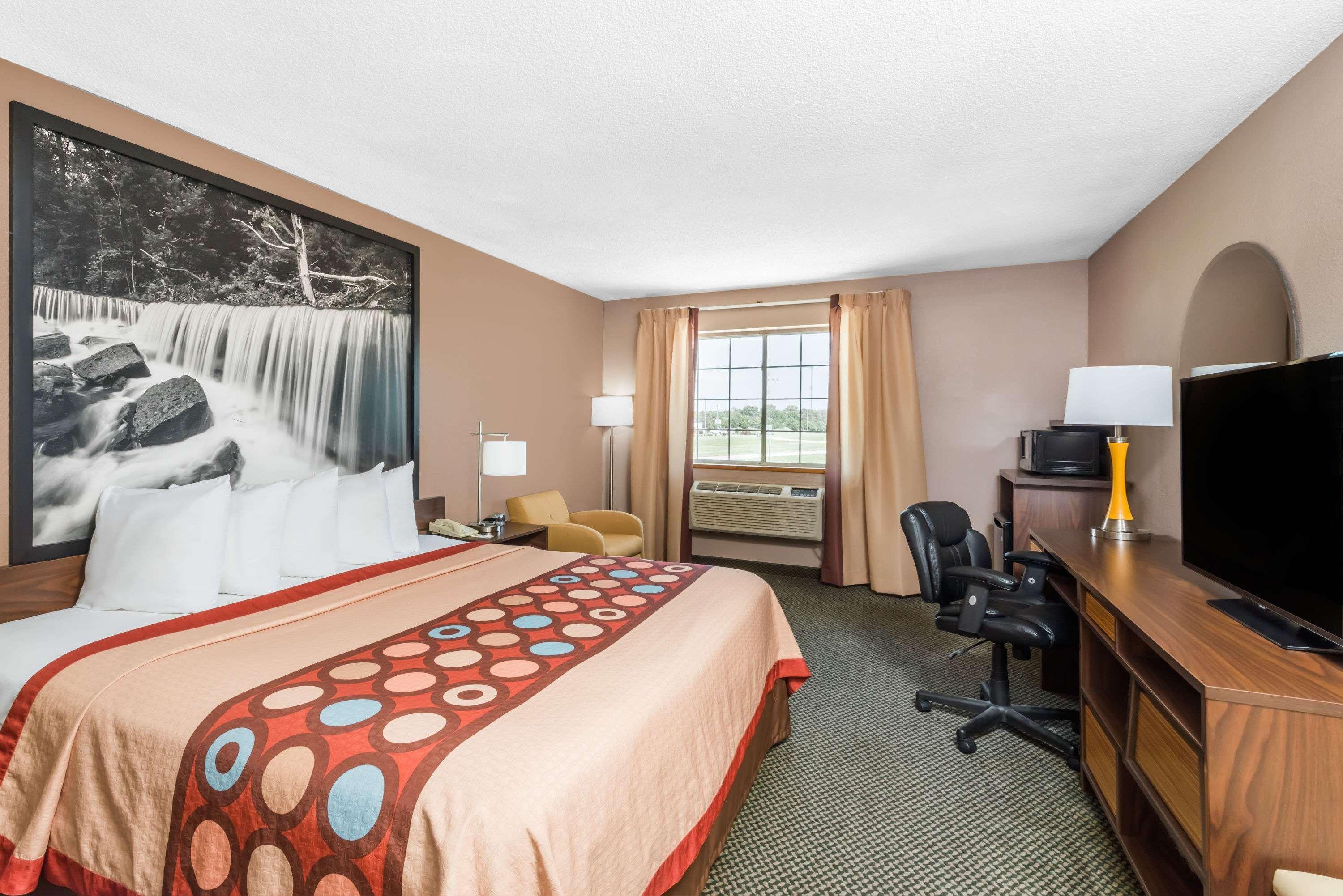 Super 8 By Wyndham Winfield-Quail Ridge Area Hotel Luaran gambar