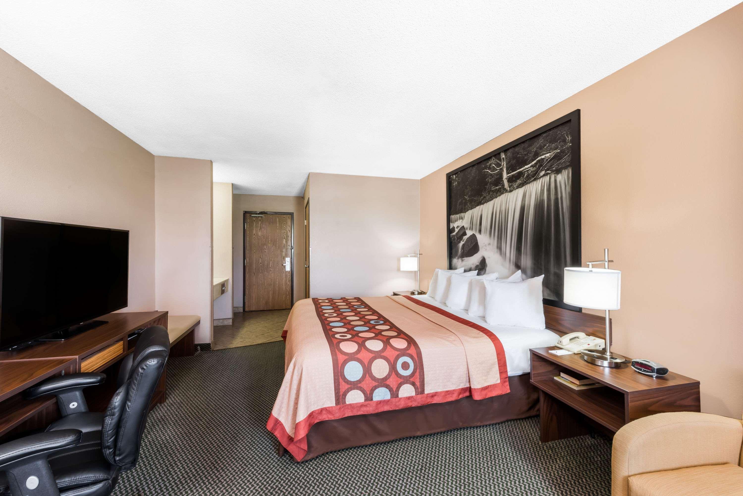 Super 8 By Wyndham Winfield-Quail Ridge Area Hotel Luaran gambar