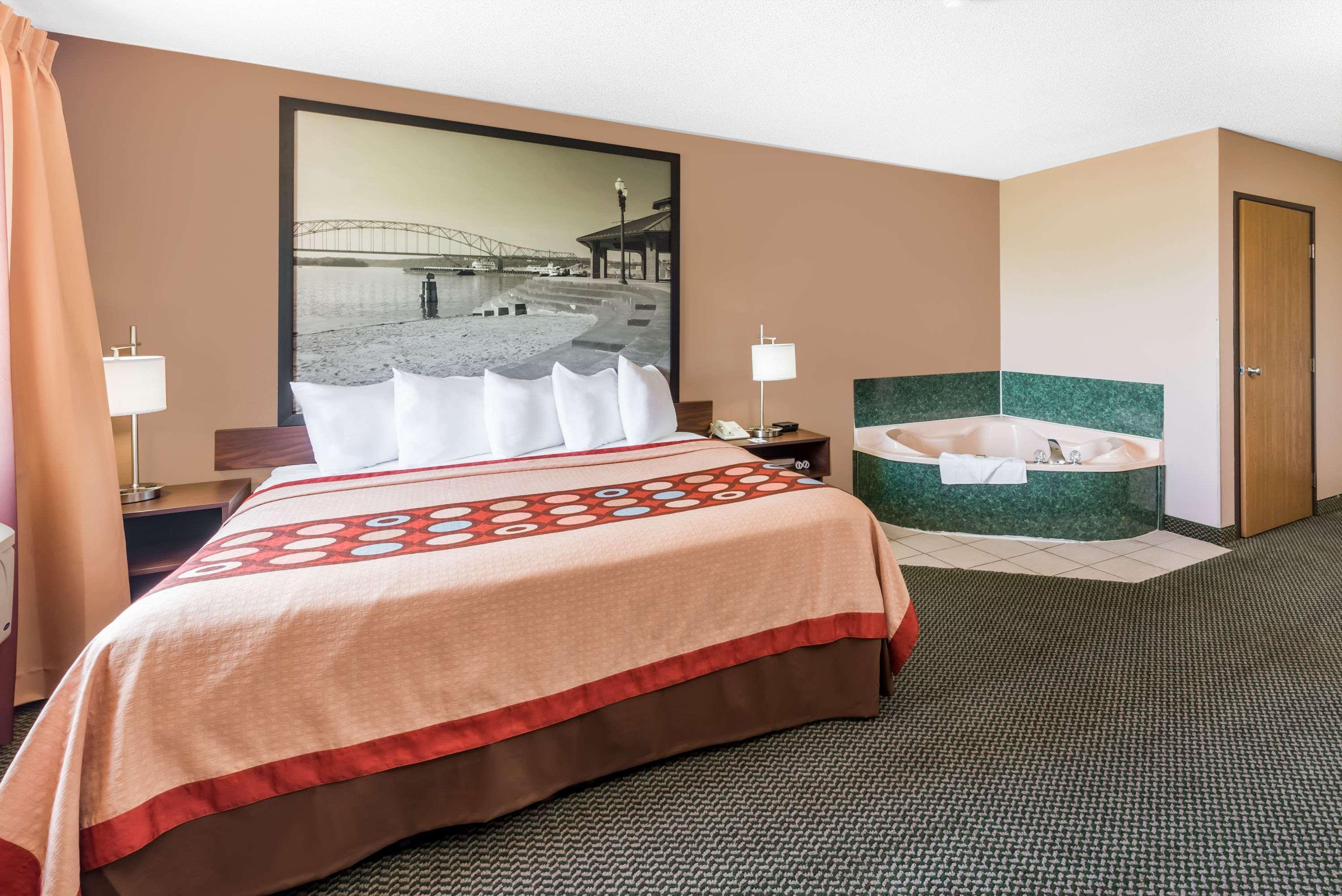 Super 8 By Wyndham Winfield-Quail Ridge Area Hotel Luaran gambar