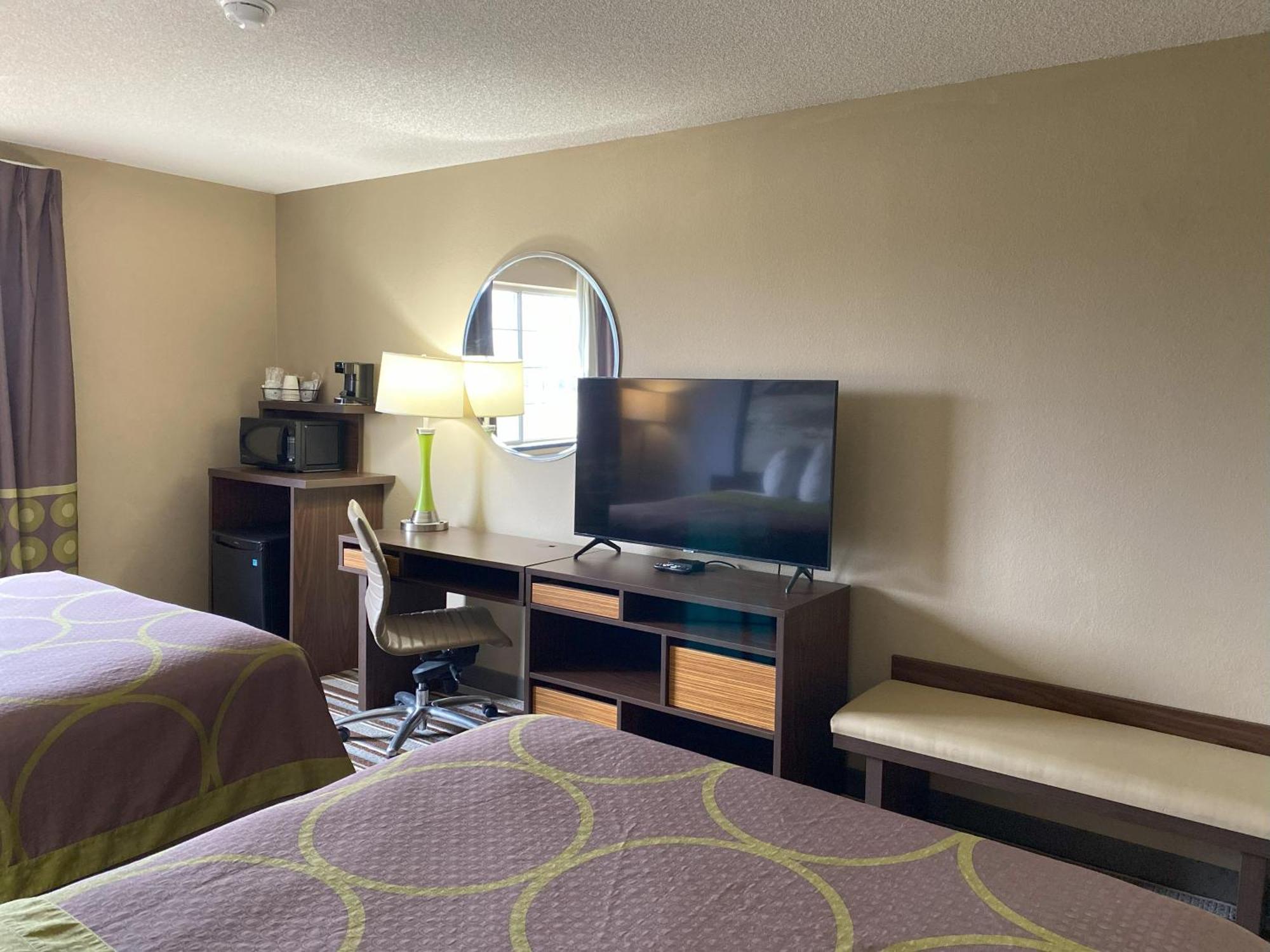 Super 8 By Wyndham Winfield-Quail Ridge Area Hotel Luaran gambar